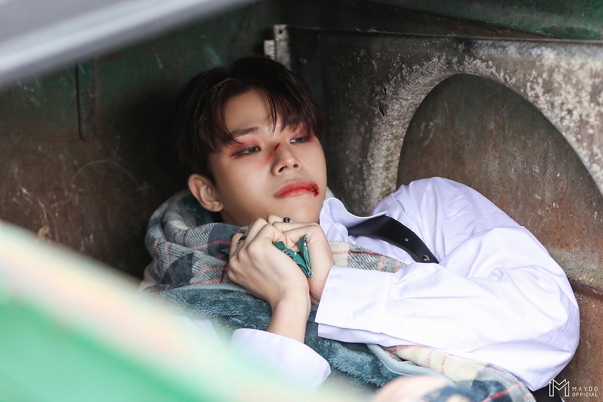 GHOST9 Control behind