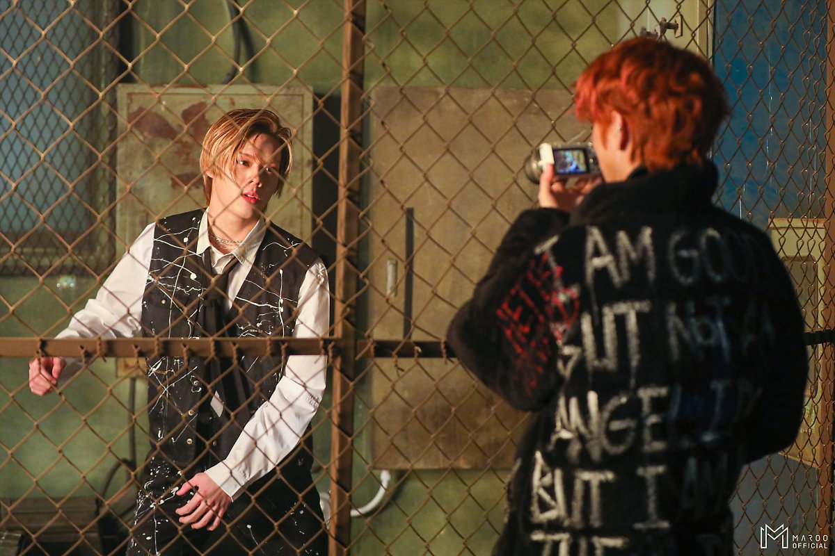 GHOST9 Control behind