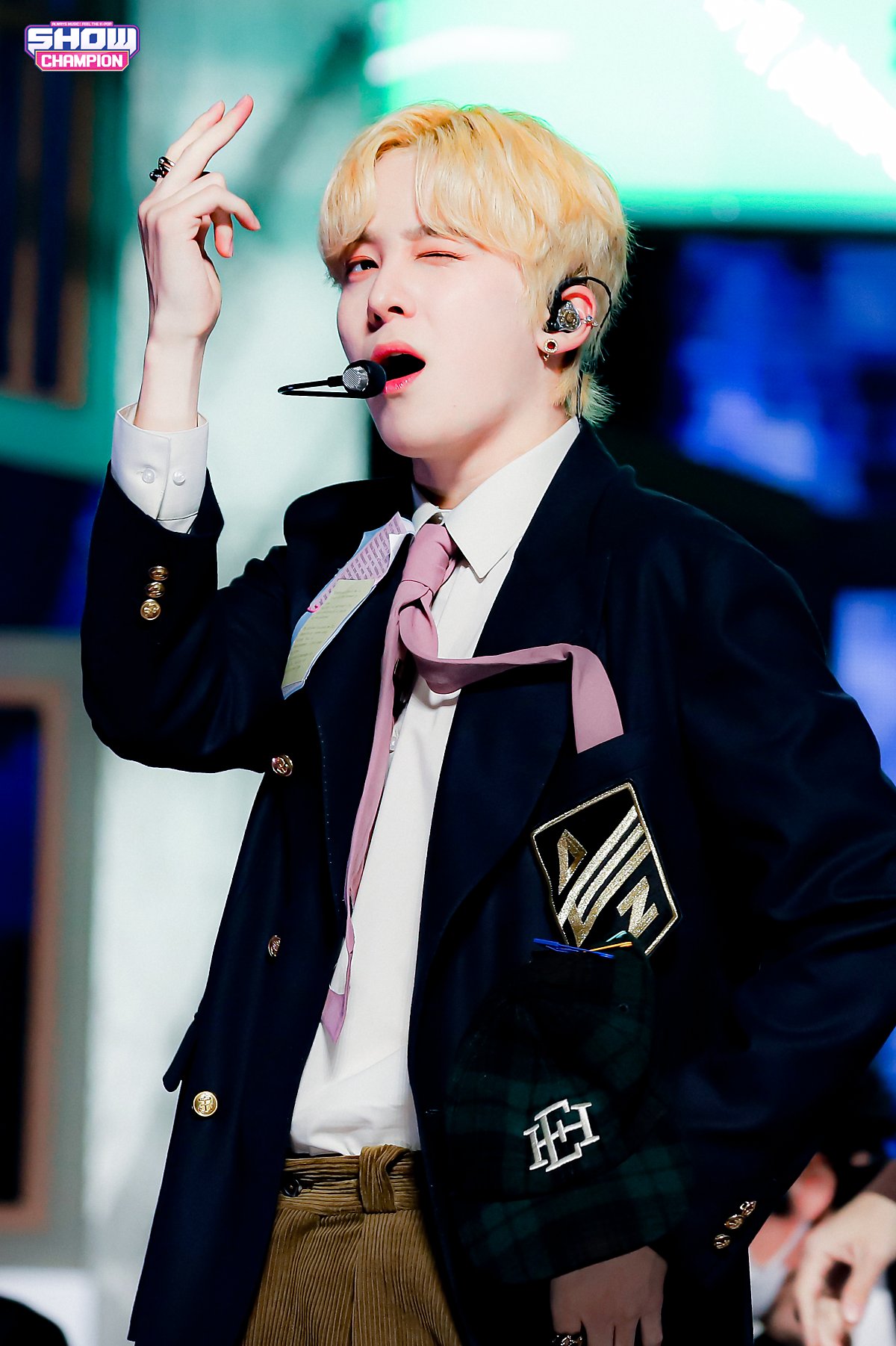 ATEEZ on Show Champion