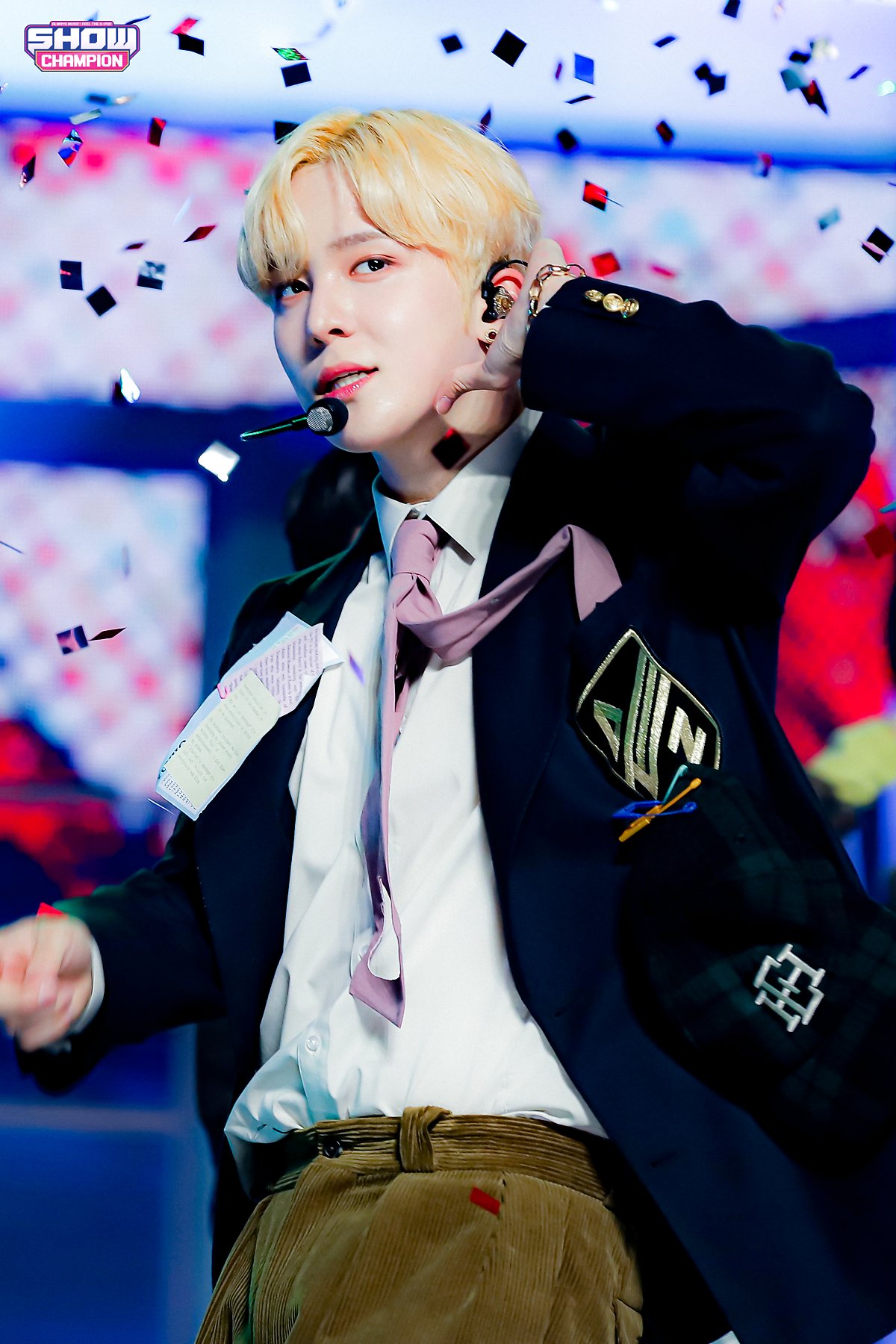 ATEEZ on Show Champion