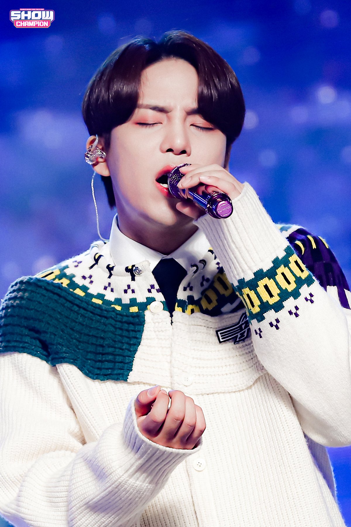 ATEEZ on Show Champion