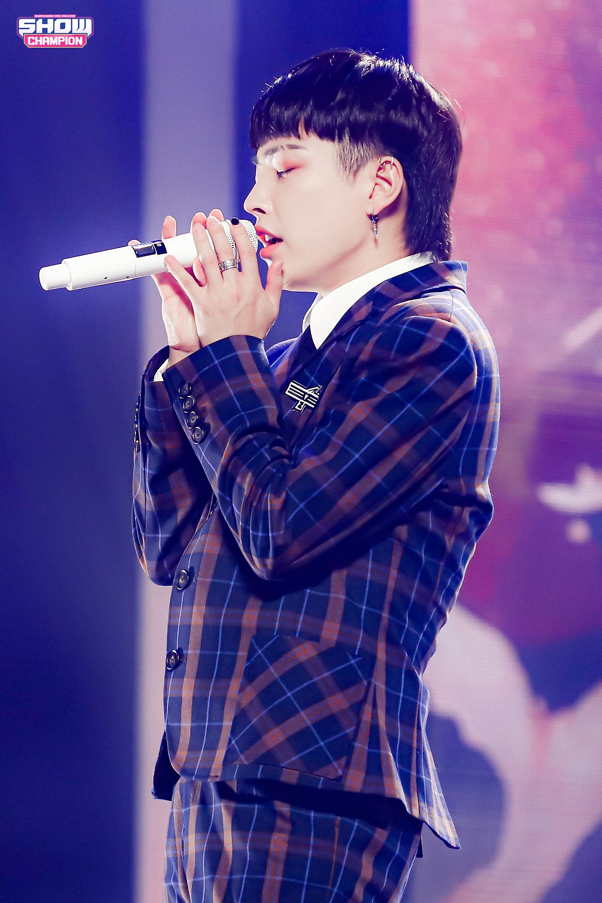 ATEEZ on Show Champion