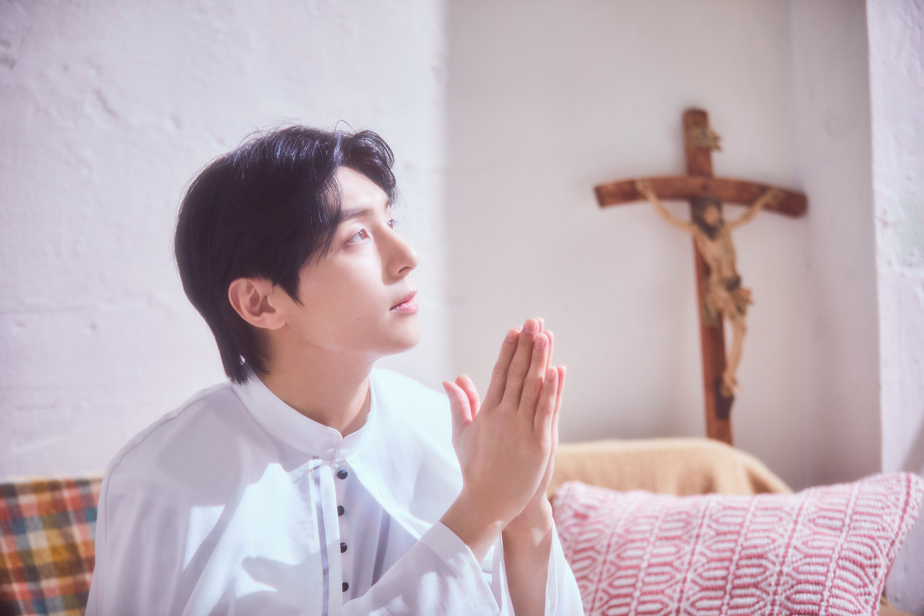 Golden Child Altar Boyz