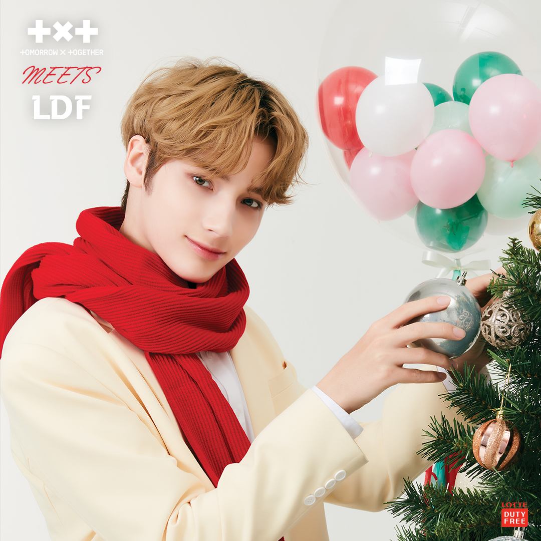 TXT x LDF Happy Holidays 2021