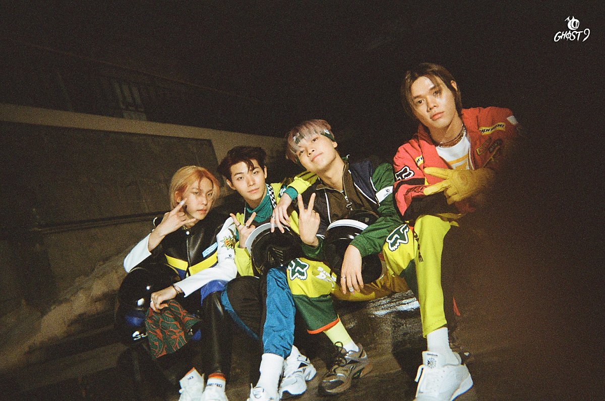 GHOST9 'NOW : Who are we facing?' behind photos