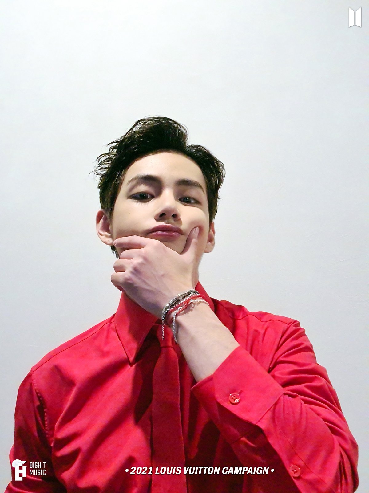 BTS - Happy Holidays (Louis Vuitton Campaign)