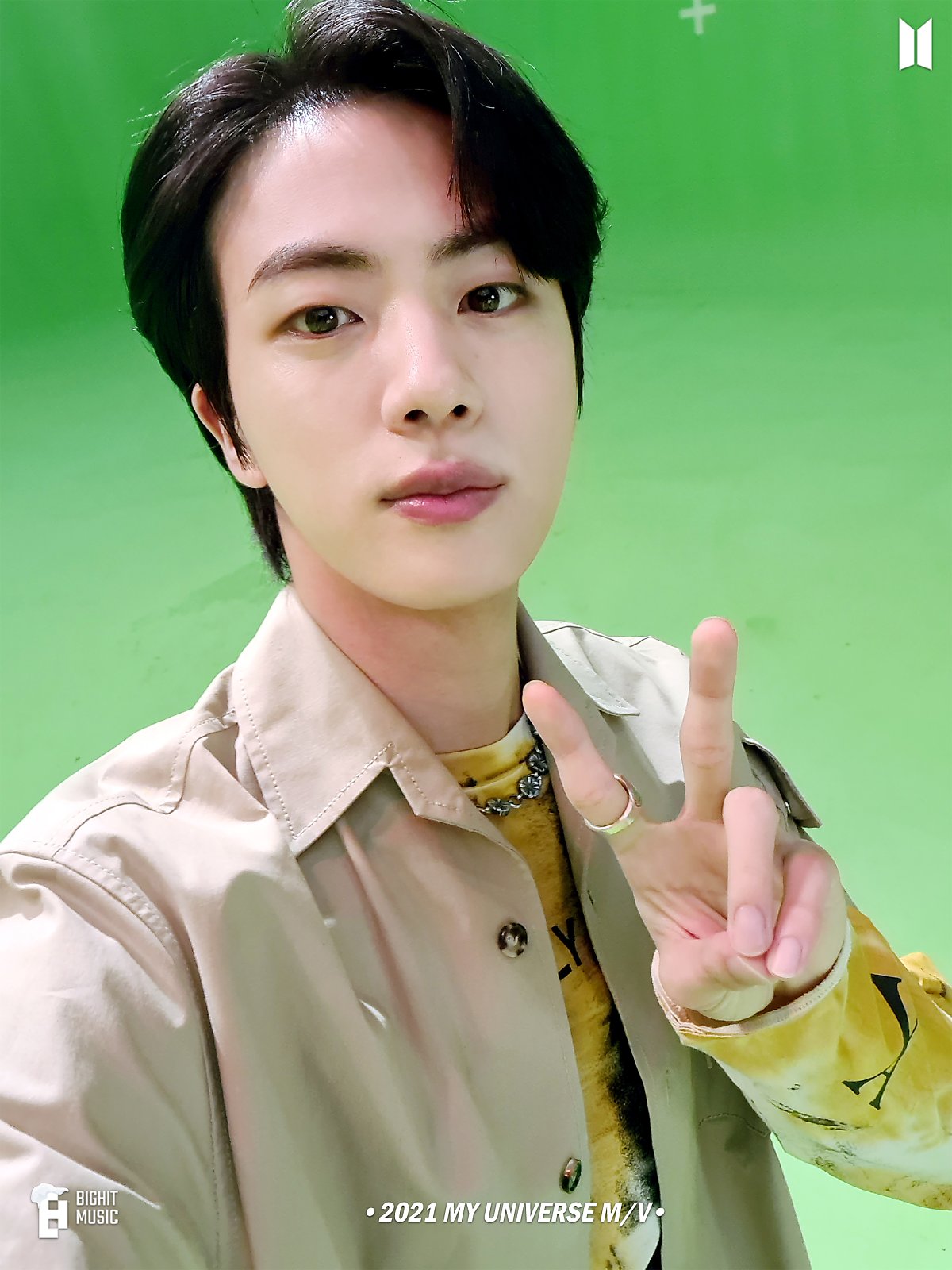 BTS - Happy Holidays (My Universe MV)