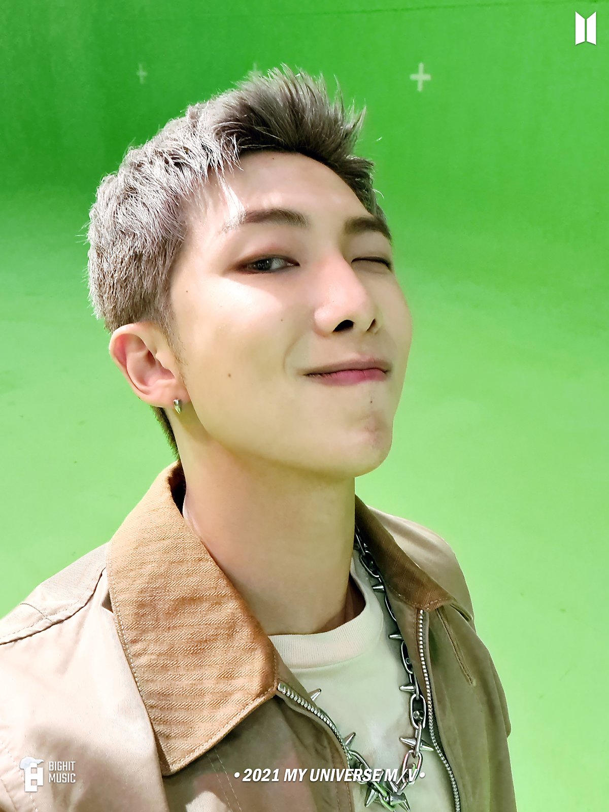 BTS - Happy Holidays (My Universe MV)