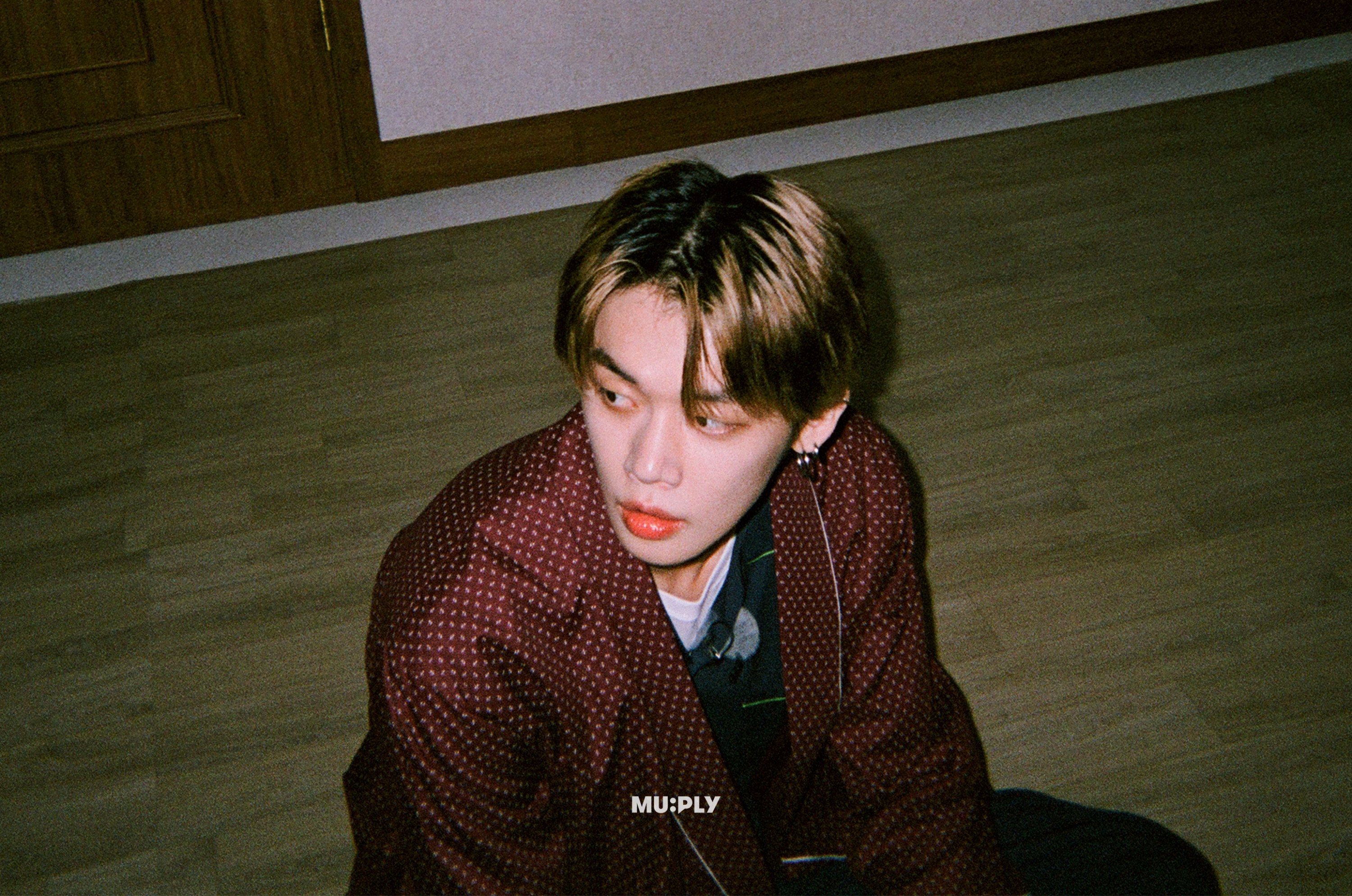 Txt NME Interview photos +MuPly Silence Idols photos