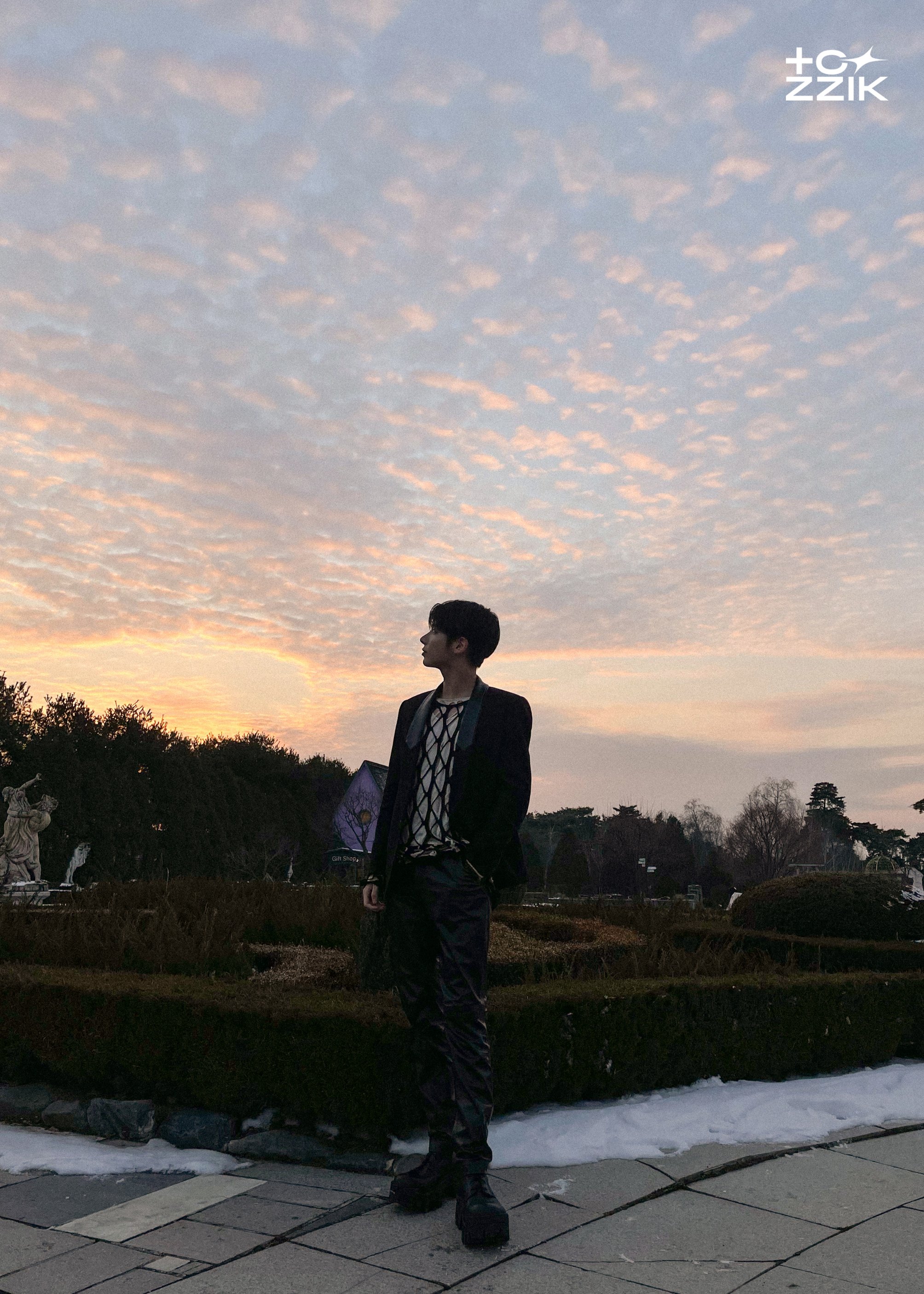 9D34EC8F-3A73-4AA3-ADB1-7A4B8A1F535C