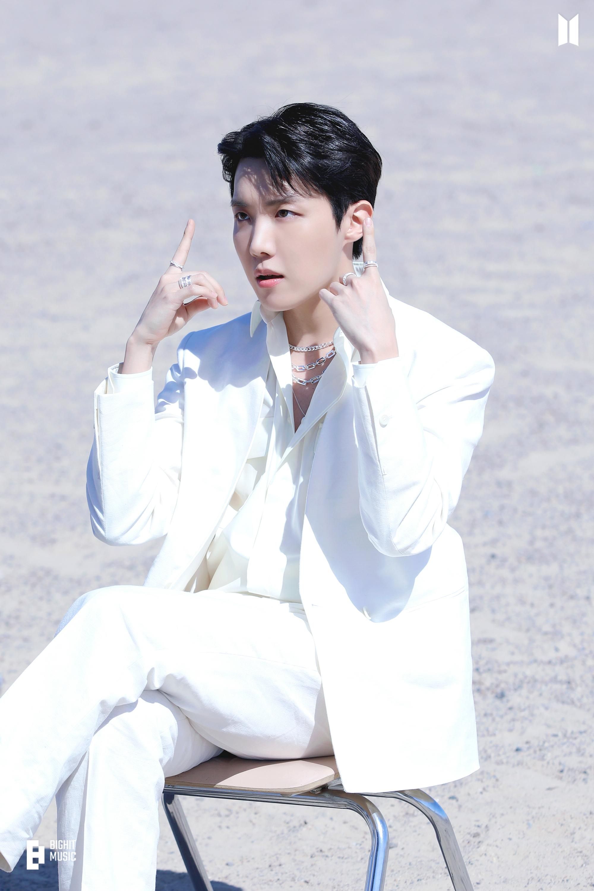 BTS Yet To Come (The Most Beautiful Moment) MV Photo Sketch