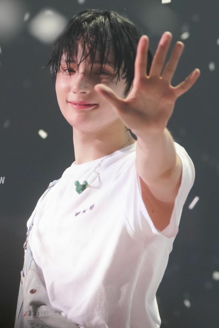 D25FF929-6599-4EBC-AFE4-75C335F675C1