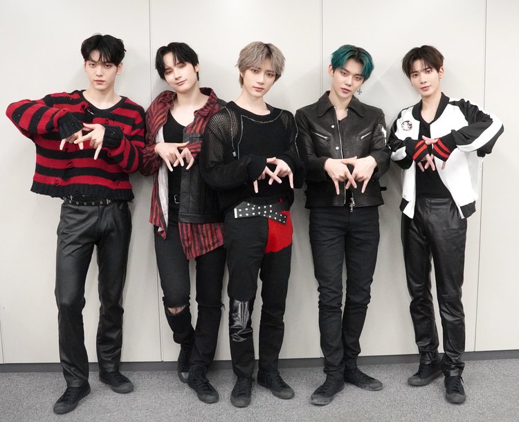 1AE5FABC-4976-441B-92DC-0C8ADB23BBDC