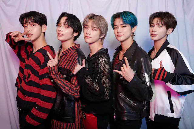 8FFAB863-253C-4B45-893B-77C466B49F2B