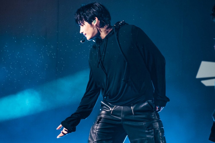 4523DFB9-8B2A-476C-8AE6-A609F75C1CE8