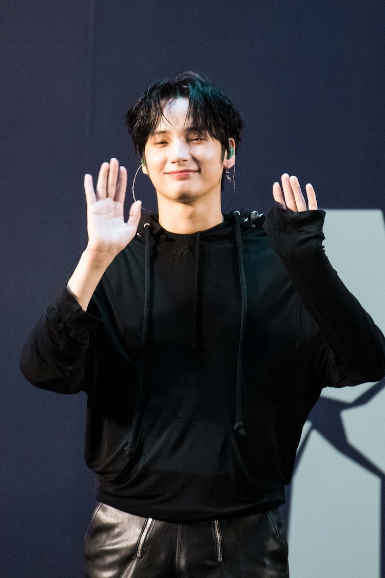 1716E107-E490-4DF5-8A01-0B85A66D32C8