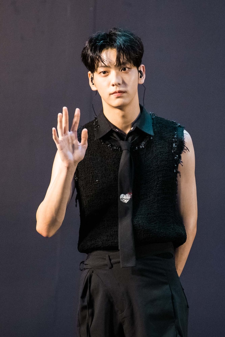 E2EFFA99-EAE4-4D39-9A79-7DB1FEE4E6E7