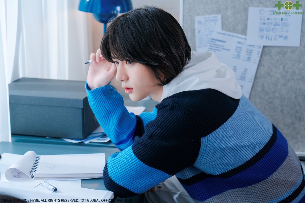 3E9605CC-C382-4DA2-8339-68102213BAC6