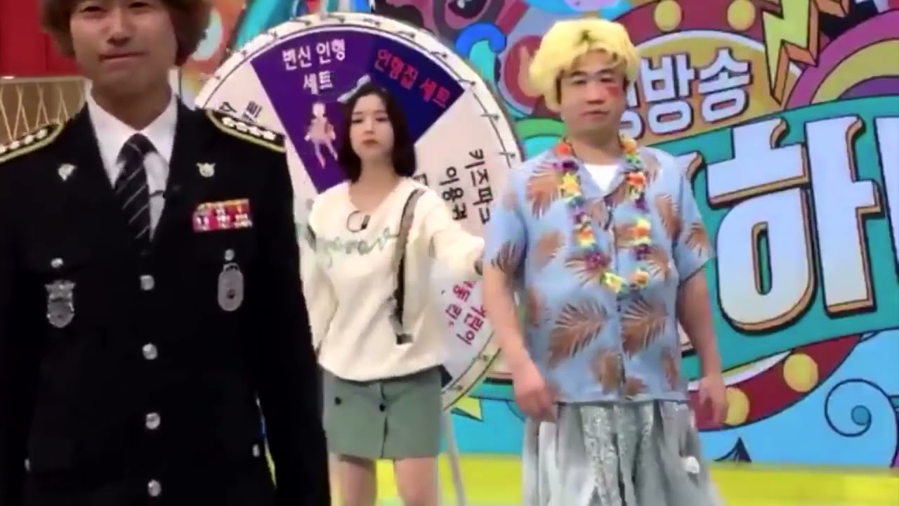 트리플에스 김채연 보니하니때 개그맨한테 폭행 당한 논란 있었던 영상 triples chaeyeon when she was busters at tv show assaulting