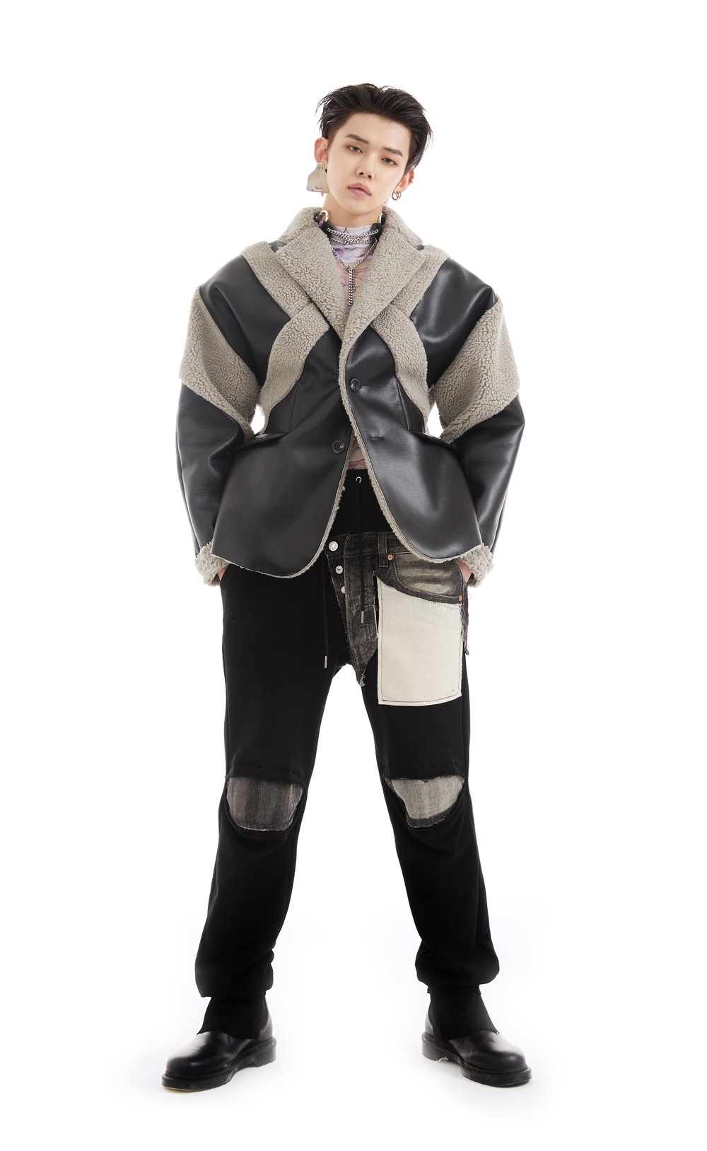 E5F23AF8-D443-4AA7-B2B2-B5E420719FF9