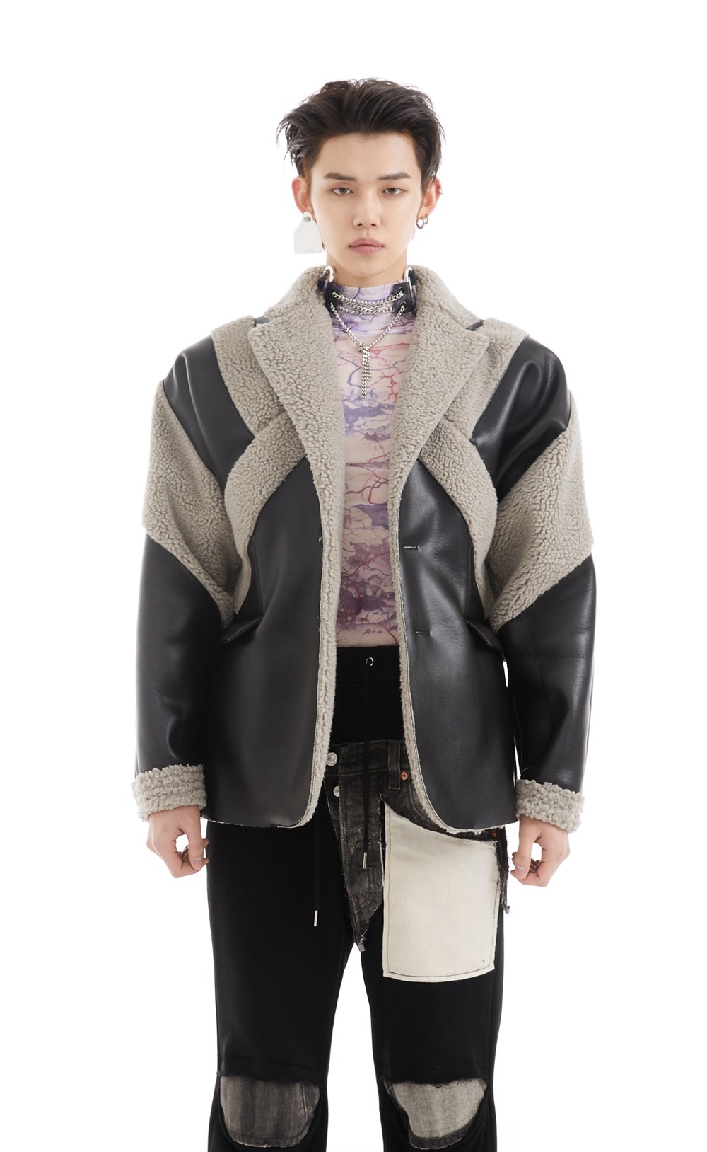 F9C67DA2-4D51-4565-A3EA-2AE78D5B540B