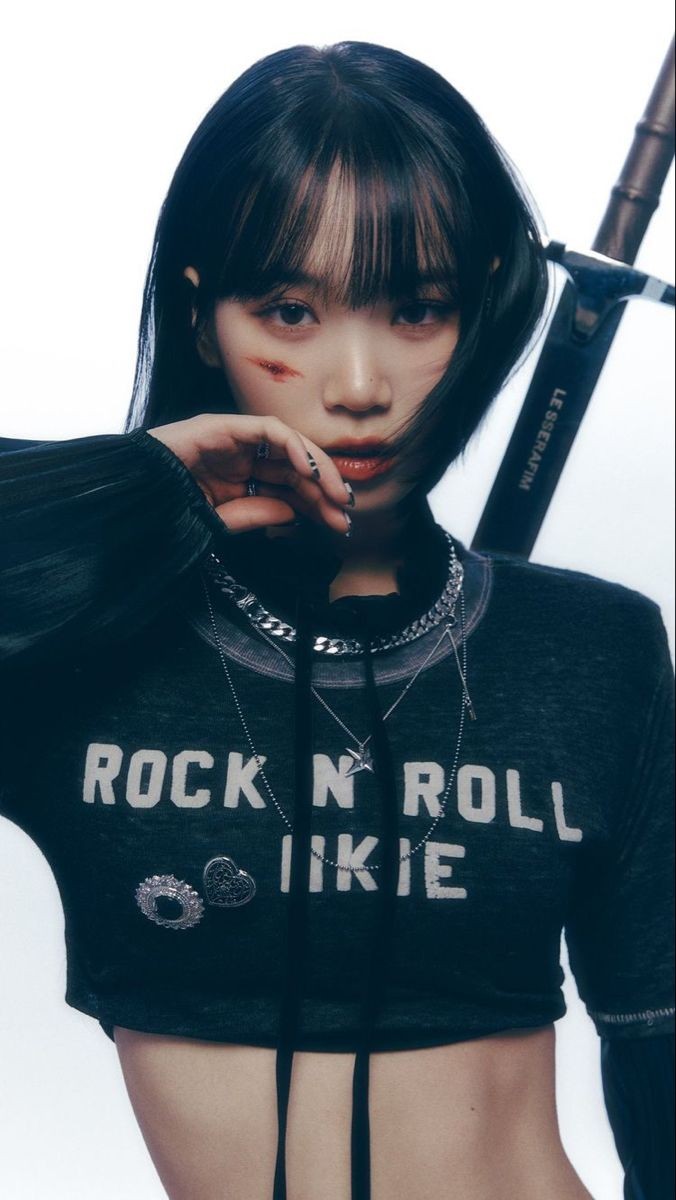 CHAEWON - UNFORGIVEN (DUSTY AMBER VER.)