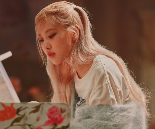 ROSÉ ♡ ‘On The Ground’ Behind The Scenes Images