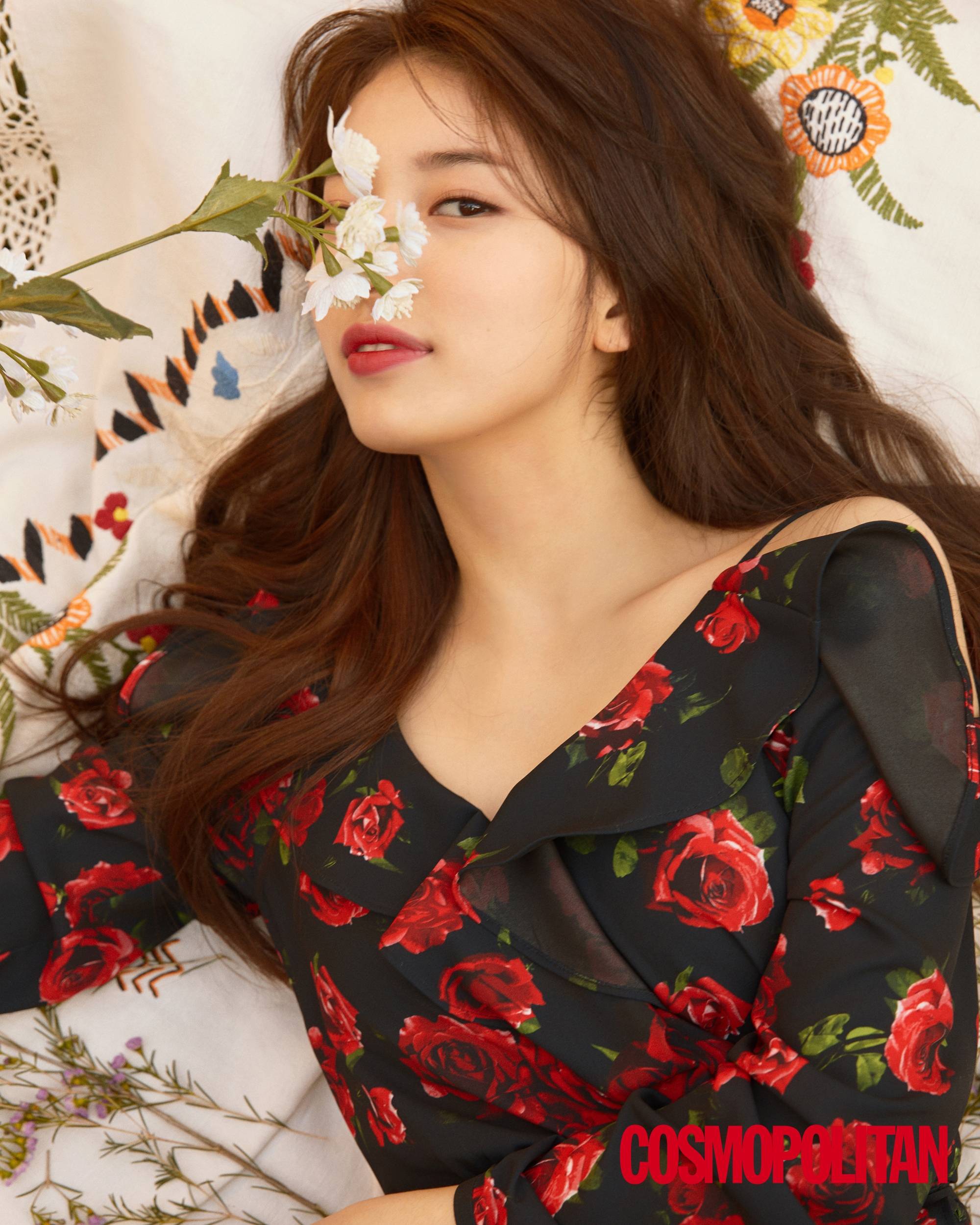 Suzy, Cosmopolitan, October, 2017 8