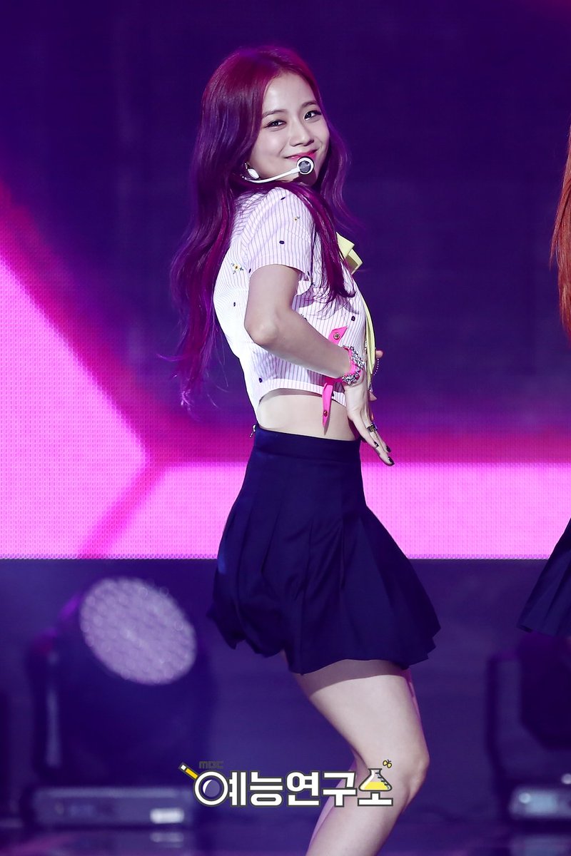 Blackpink AIIYL Comeback Stage - Music Core 2017