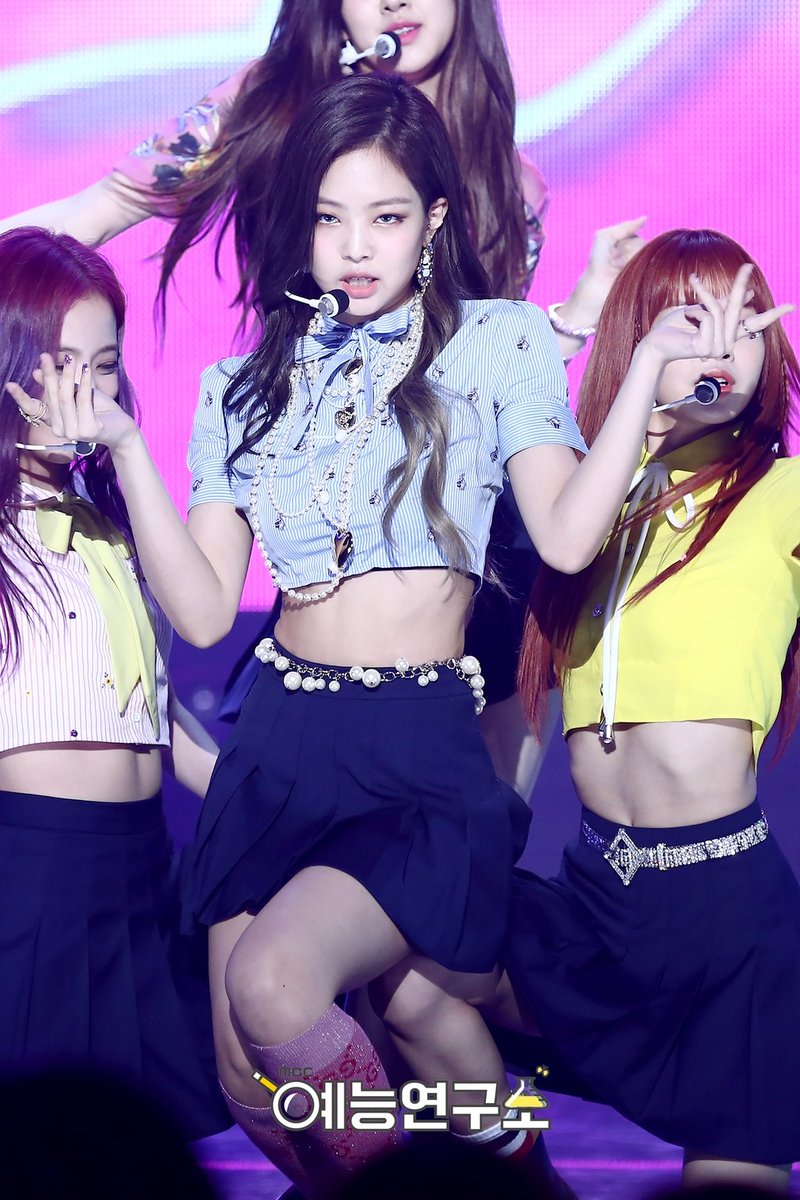 Blackpink AIIYL Comeback Stage - Music Core 2017