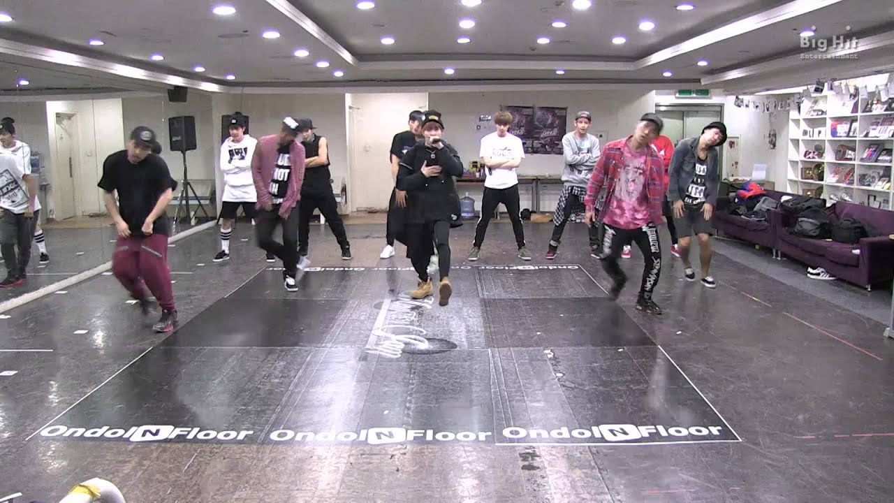 BTS (방탄소년단) '진격의 방탄 (Attack on BTS)' Dance Practice