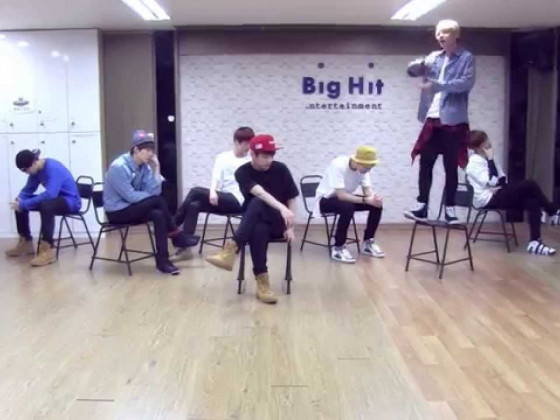 BTS (방탄소년단) '하루만(Just one day)' dance practice