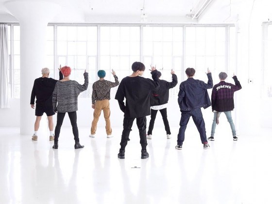 BTS (방탄소년단) '작은 것들을 위한 시 (Boy With Luv)' Dance Practice