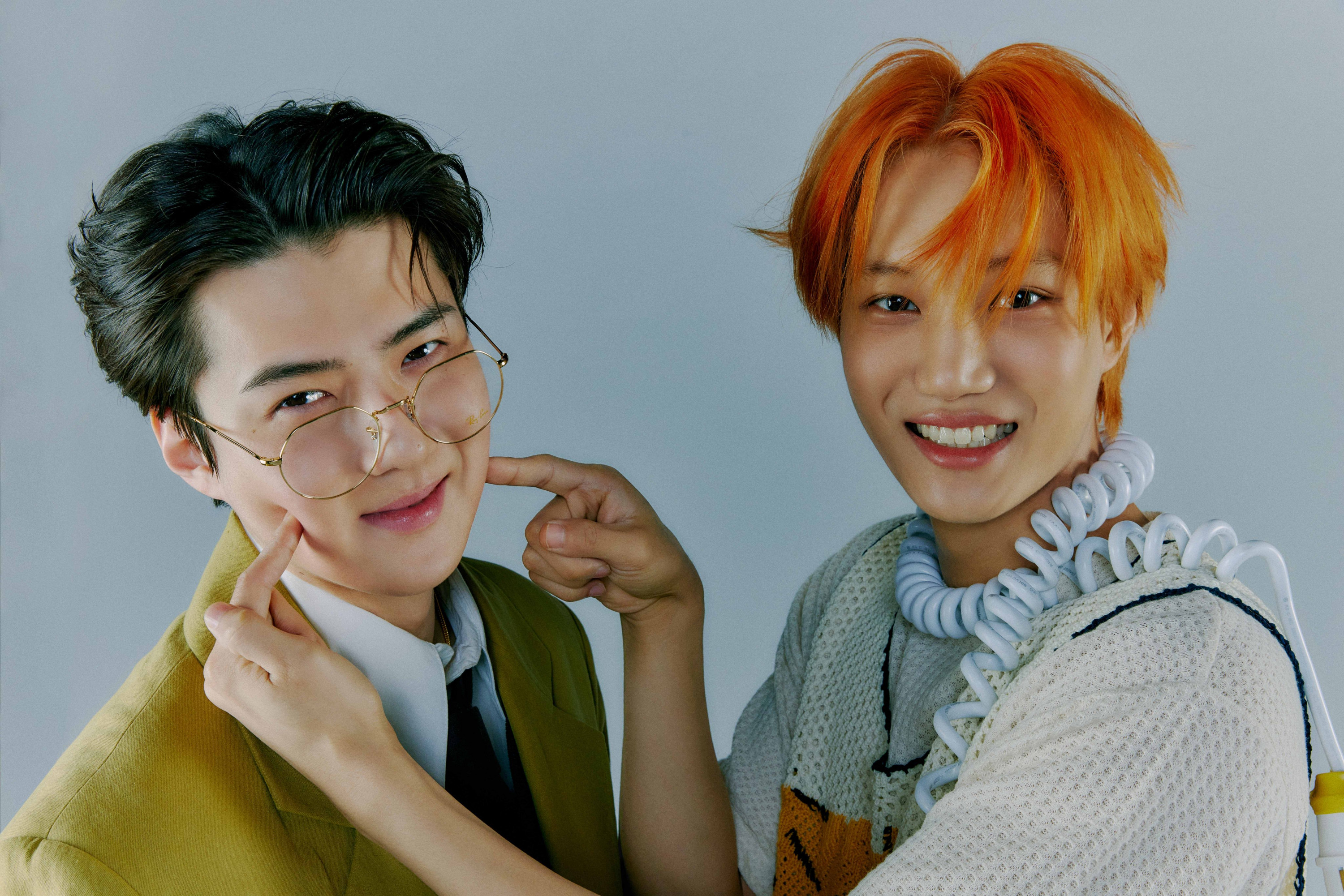 EXO Parallel Universe [Don't Fight The Feeling]