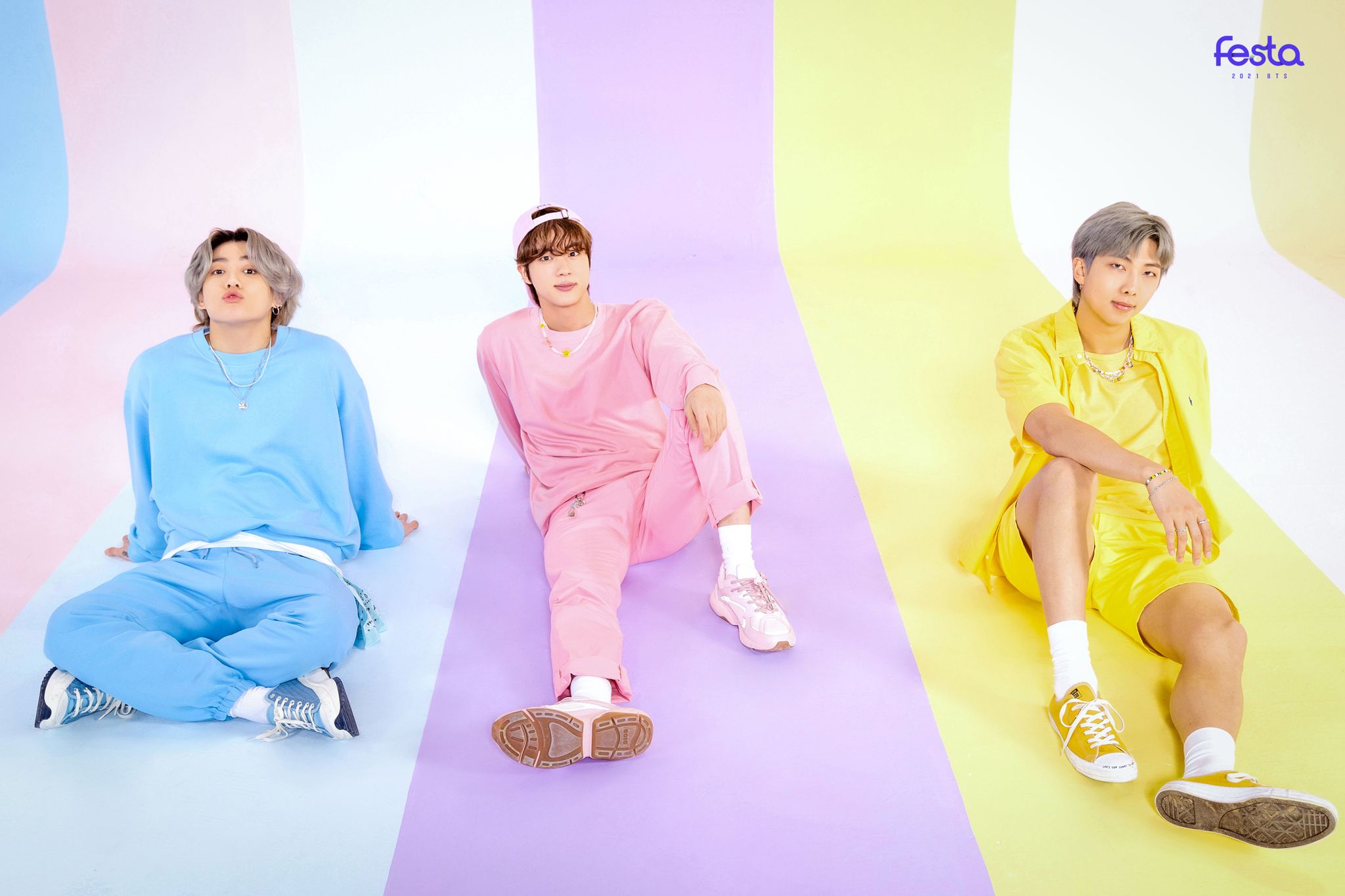 BTS 2021 FESTA OPENING CEREMONY FAMILY PORTRAIT 2