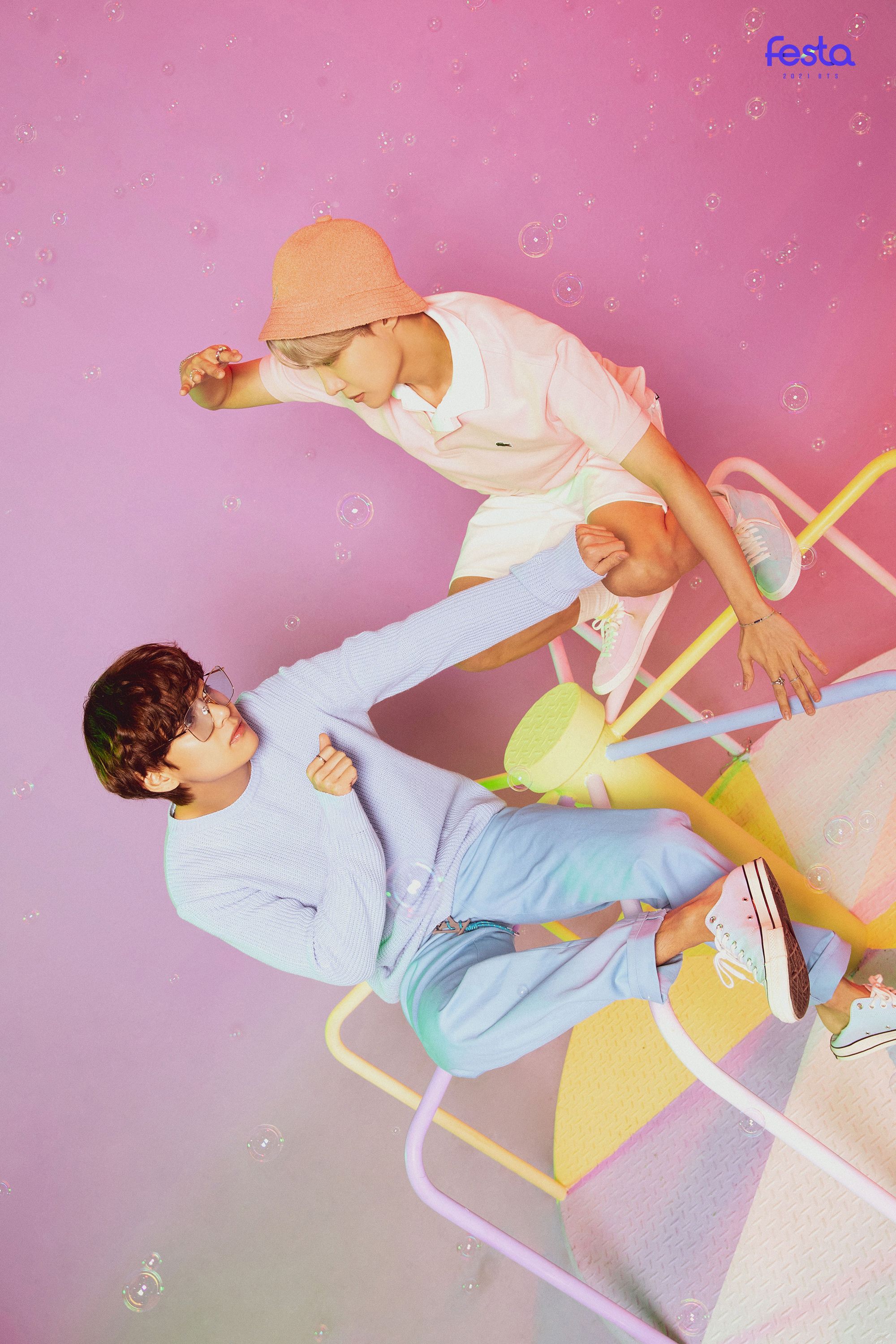 BTS 2021 FESTA OPENING CEREMONY FAMILY PORTRAIT 2