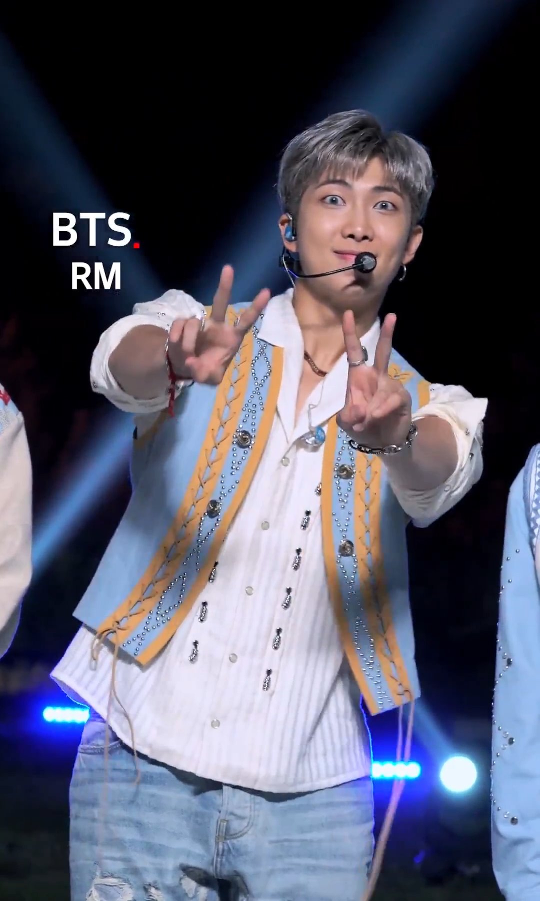 bts < A Butterful Getaway>