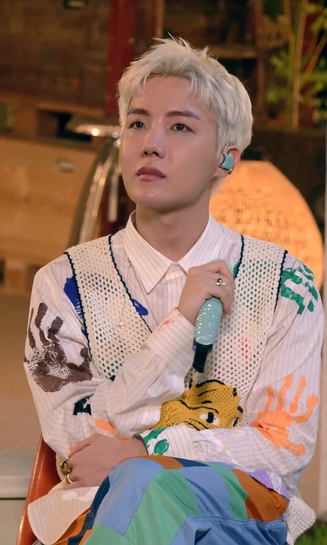 bts < A Butterful Getaway>