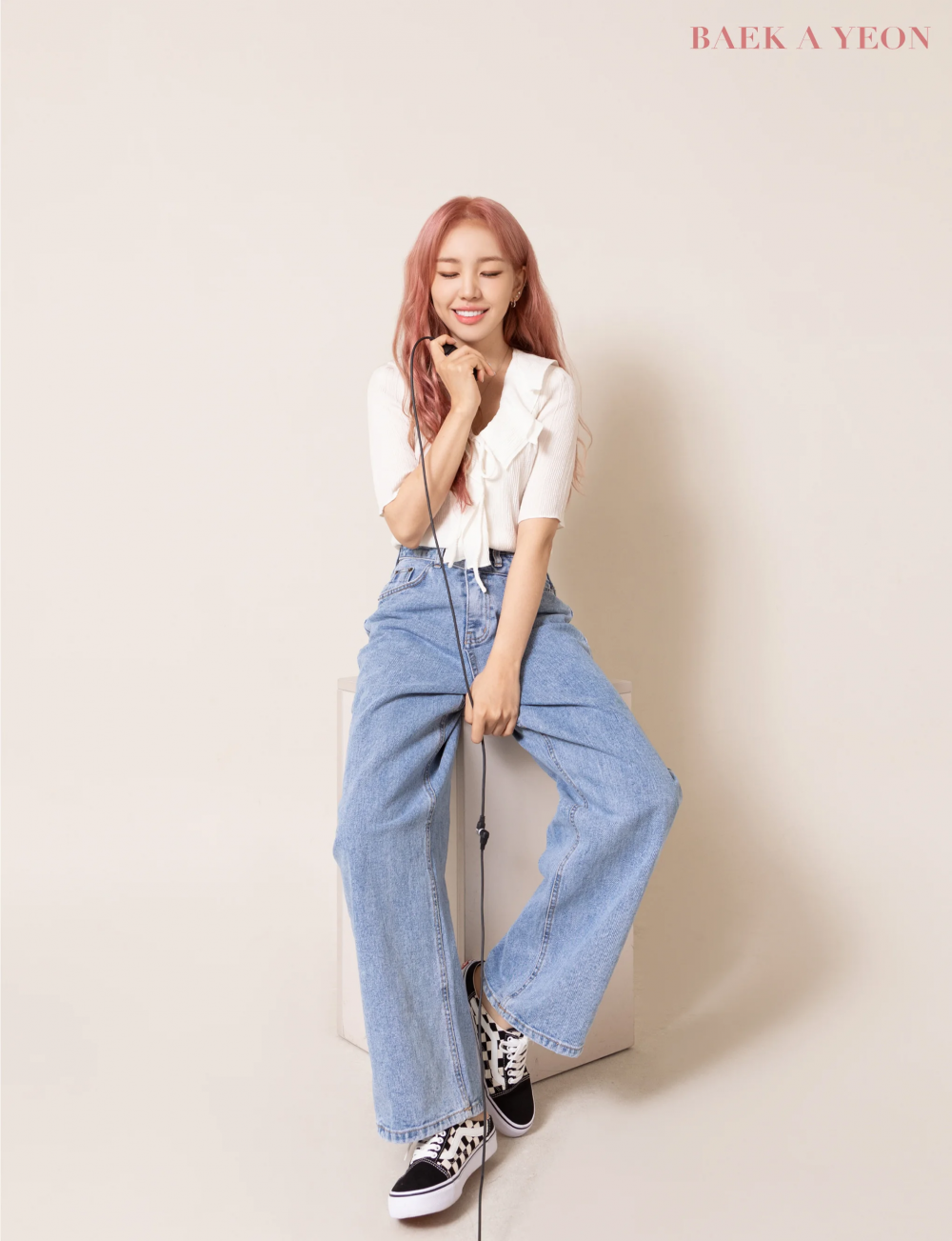 Baek Ah Yeon special teaser photos for 'Observe'