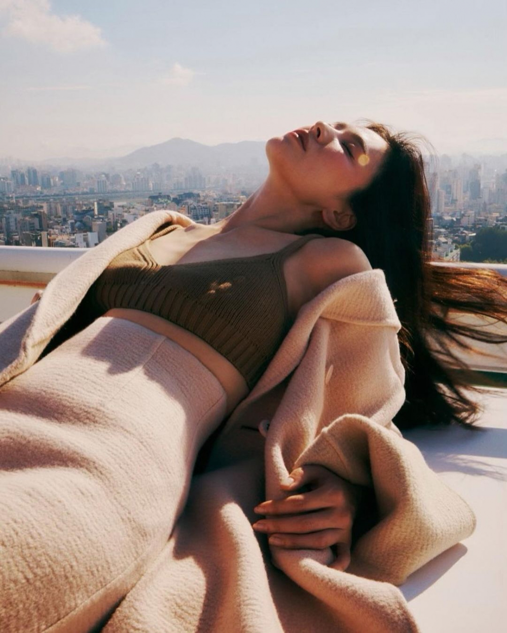 Song Hye Kyo B cuts of her 'Vogue Korea' pictorial