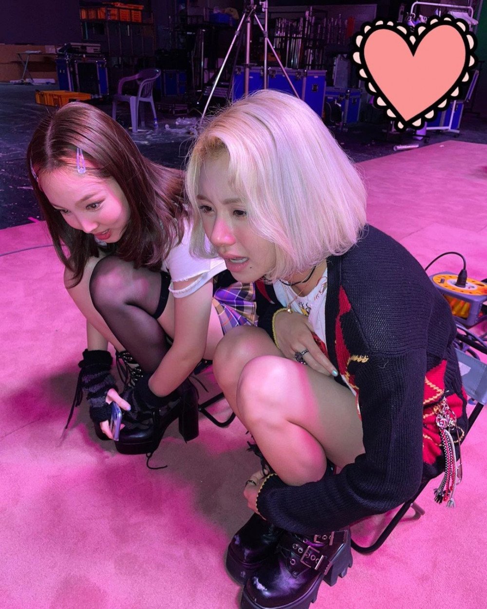 TWICE's Nayeon and Chaeyoung the latest Instagram update