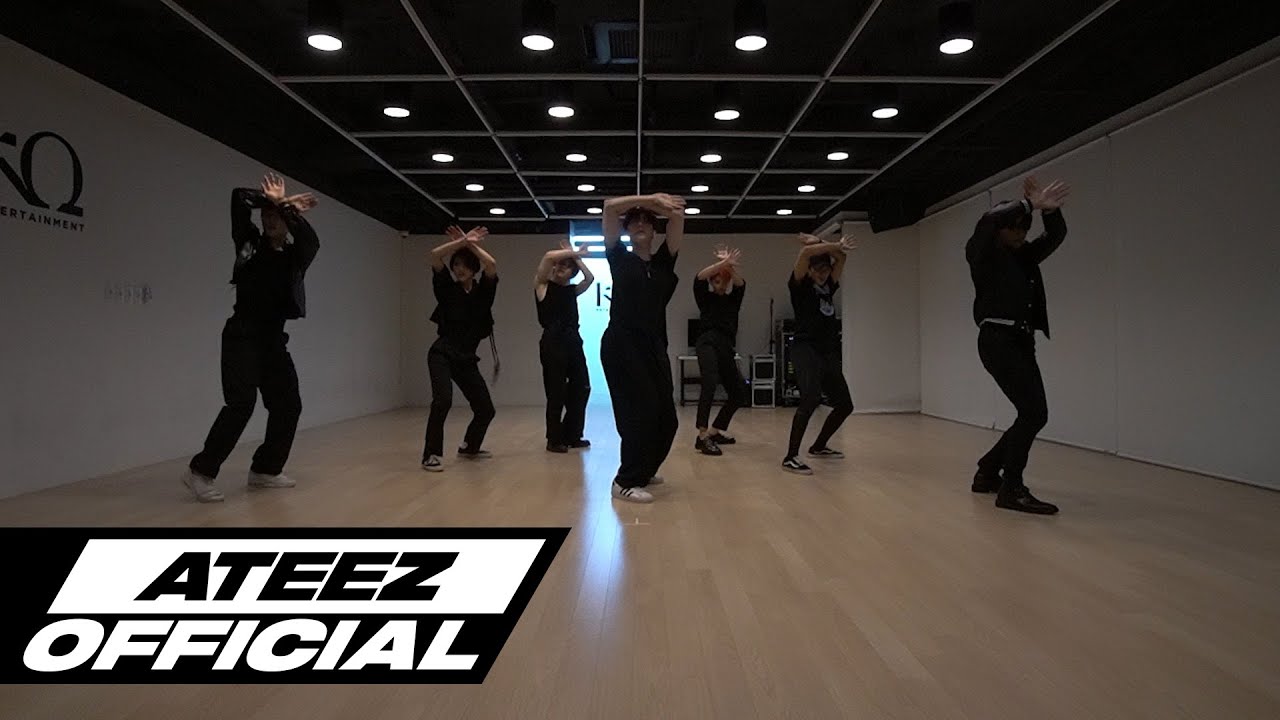 ATEEZ(에이티즈) - 'Deja Vu' Dance Practice