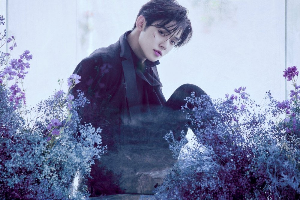 TXT - concept photos of Soobin and Yeonjun for Japanese comeback ‘Chaotic Wonderland’