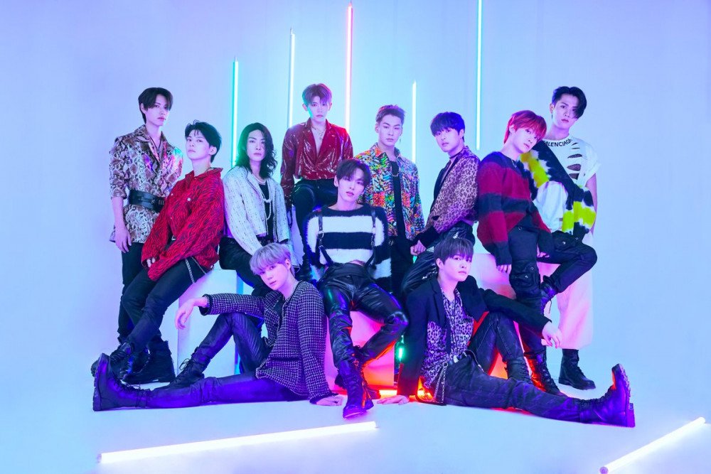 Korean-Japanese boy group NIK - first group photos for debut single