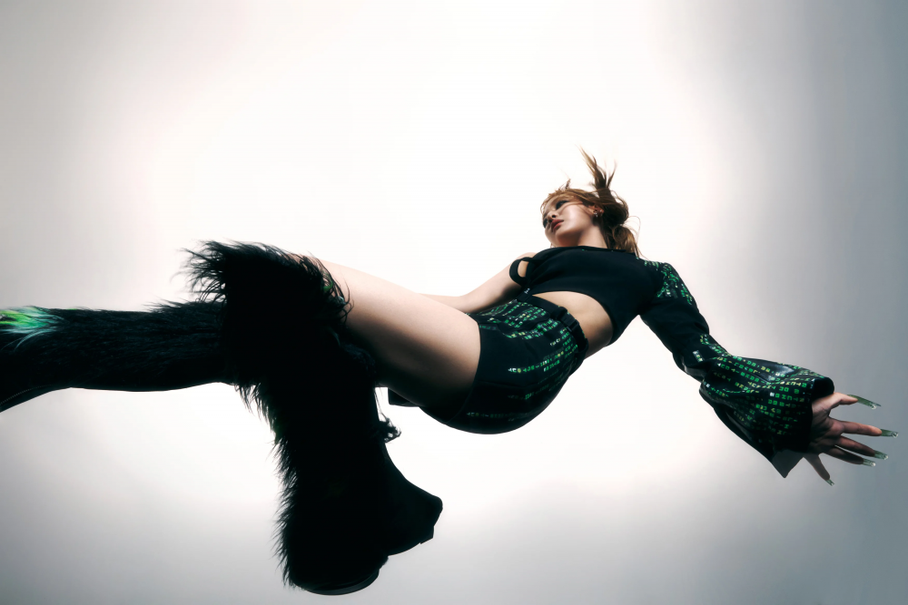 Aespa - teaser images of Winter and Ningning for their upcoming album 'Savage'