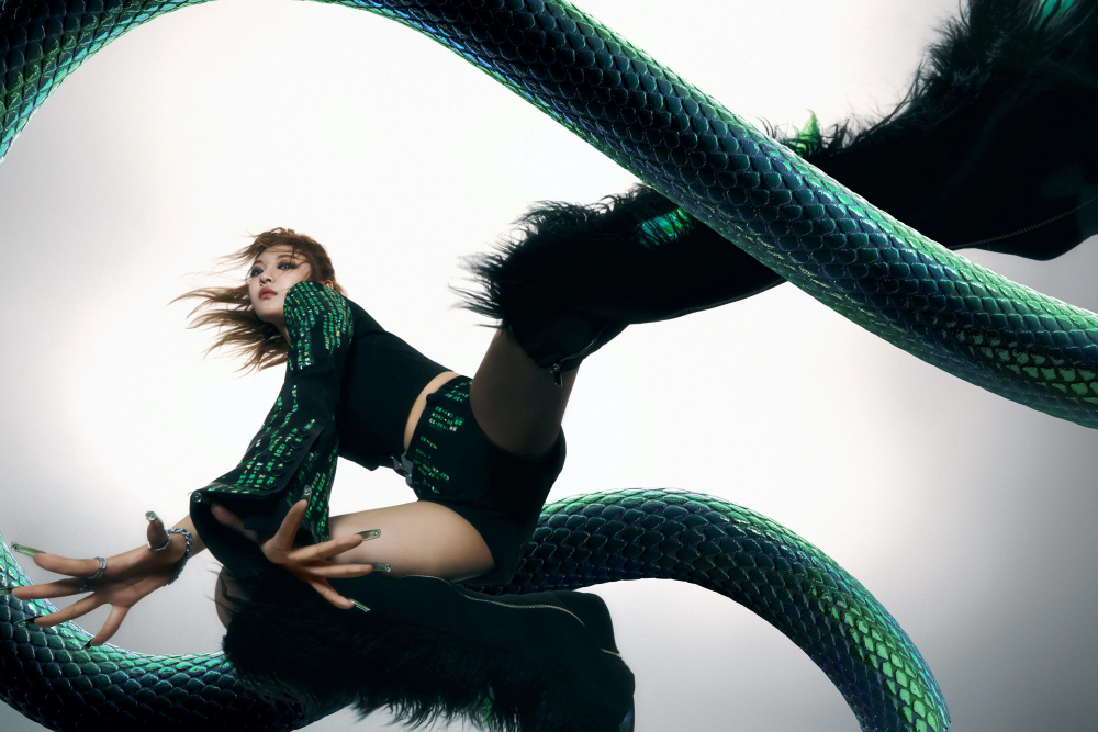 Aespa - teaser images of Winter and Ningning for their upcoming album 'Savage'