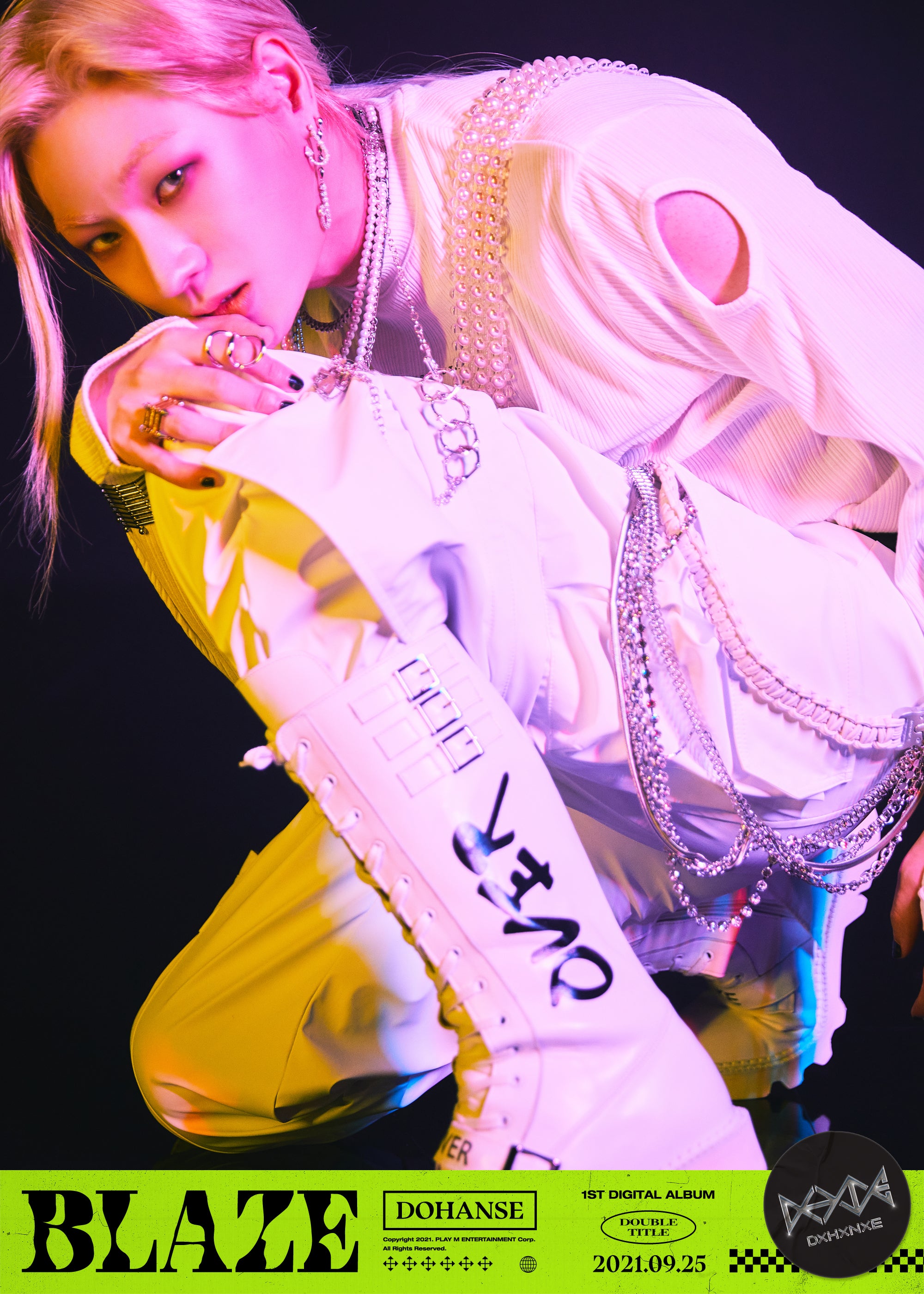 VICTON's Hanse - concept photos for 'BLAZE' digital album