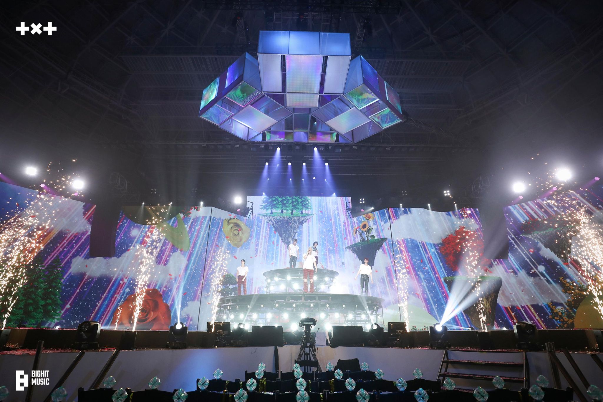 19AECC0B-A132-4DB1-A64A-9CA4A08394A7