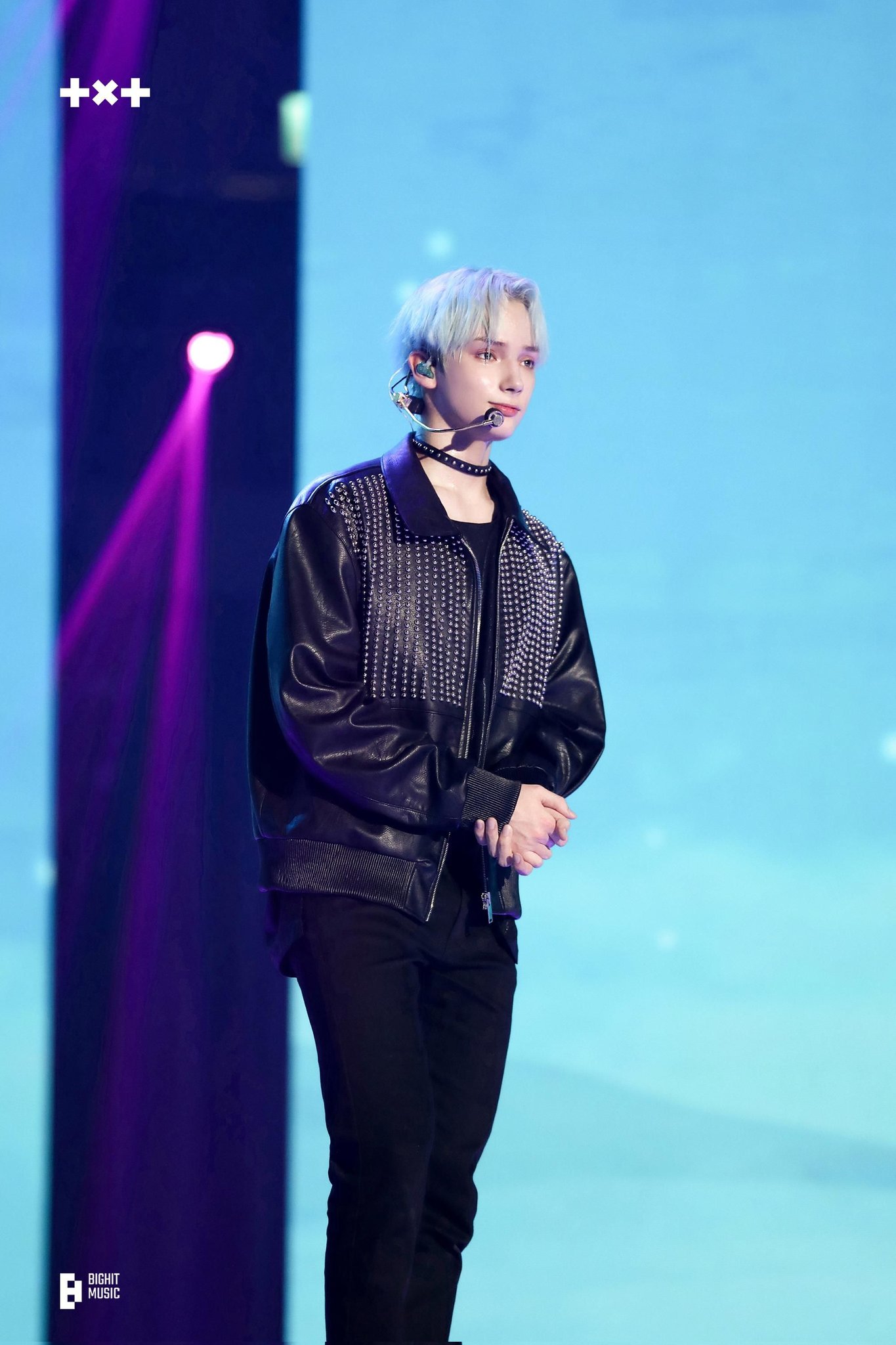 5E9E219C-63D8-4E5A-914D-E35D48628E91