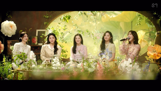 [STATION] Red Velvet 레드벨벳 'Milky Way' Live Video - Our Beloved BoA #4